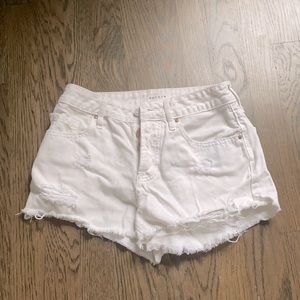 White PacSun Mid Rise Short Jean Shorts size:23